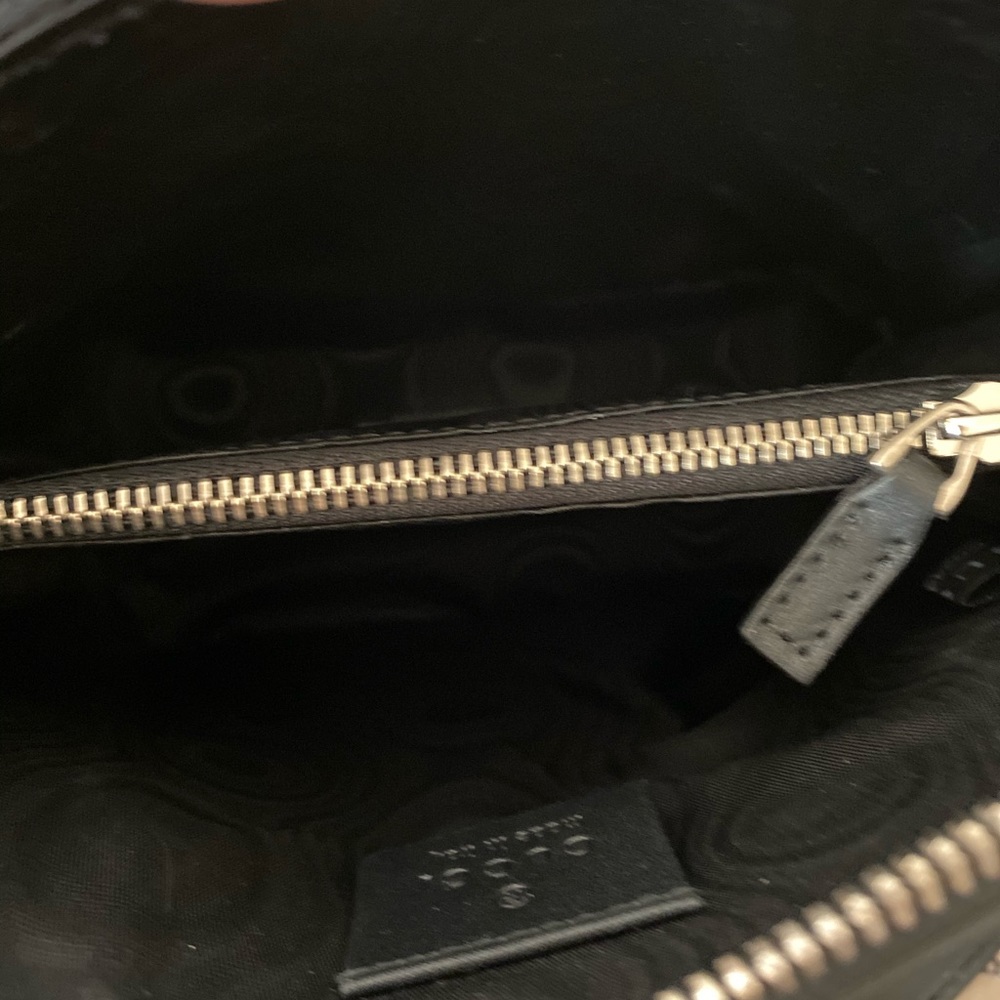 Gucci black small logo crossbody bag - Picture 7 of 11